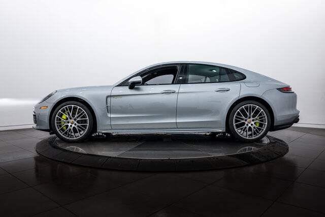 2022 Panamera 4 E-Hybrid picture #2