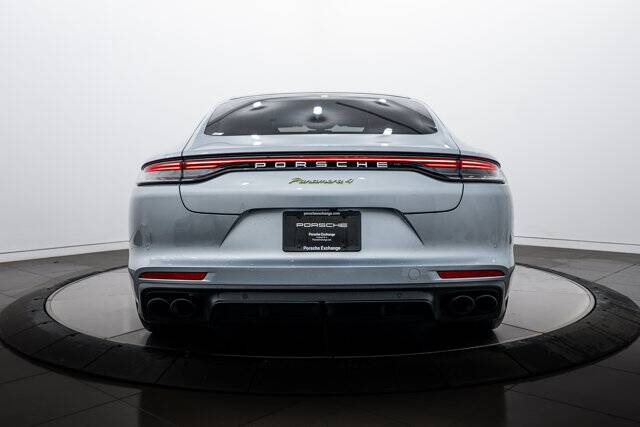 2022 Panamera 4 E-Hybrid picture #6