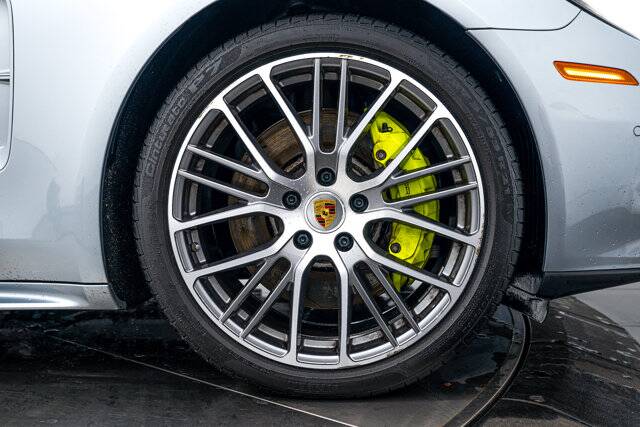 2022 Panamera 4 E-Hybrid picture #11