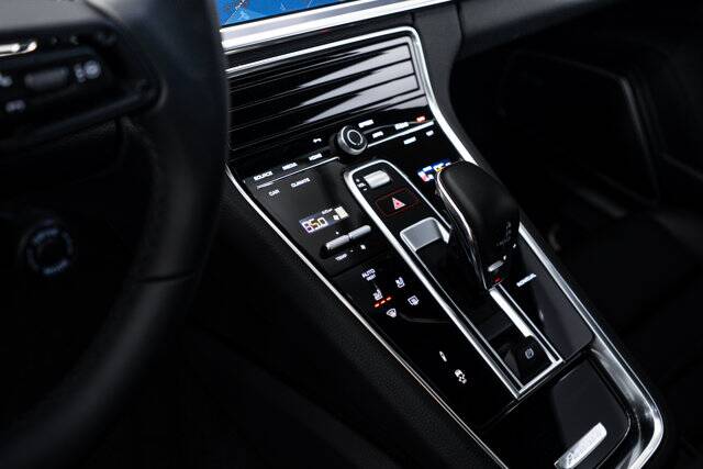 2022 Panamera 4 E-Hybrid picture #15