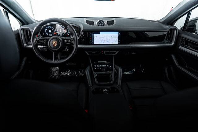 2026 Cayenne picture #12
