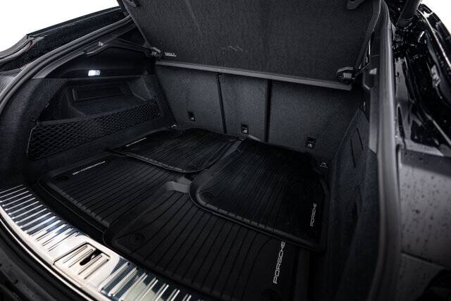 2026 Cayenne picture #24