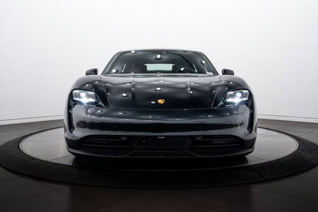 2024 Taycan picture #10