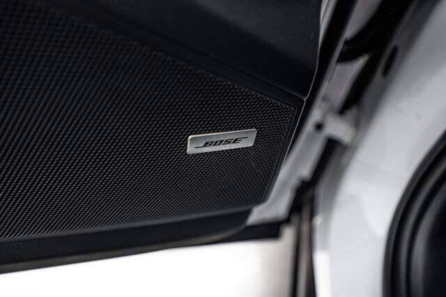 2025 Cayenne S picture #19