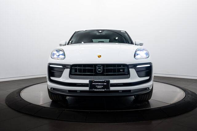 2026 Macan picture #10