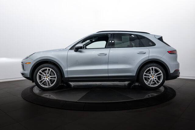 2022 Cayenne S picture #2