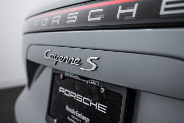 2022 Cayenne S picture #27