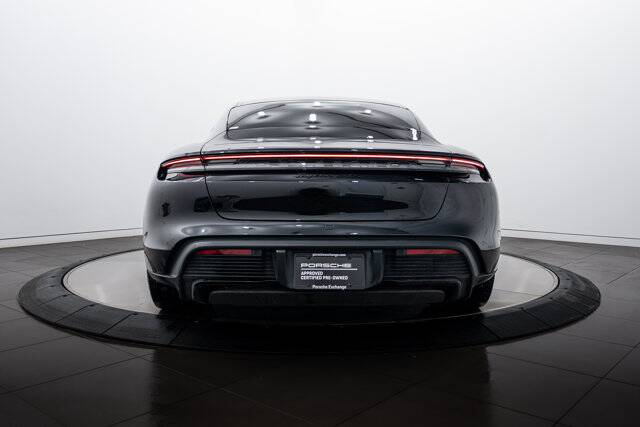 2022 Taycan GTS picture #6