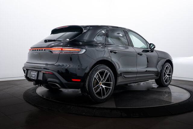 2026 Macan picture #7