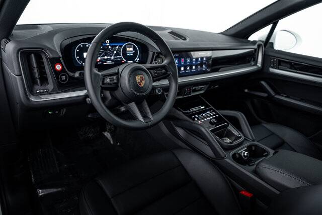 2026 Cayenne picture #4