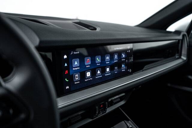 2026 Cayenne picture #15