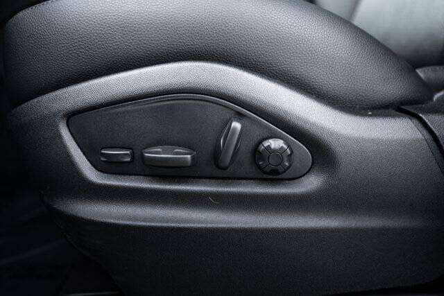 2026 Cayenne picture #19