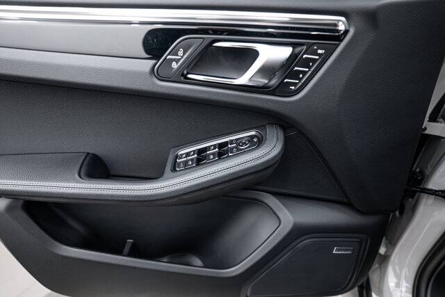 2026 Macan picture #18