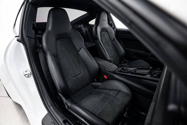 2024 911 Carrera GTS picture #16