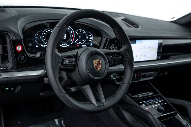 2026 Cayenne picture #13