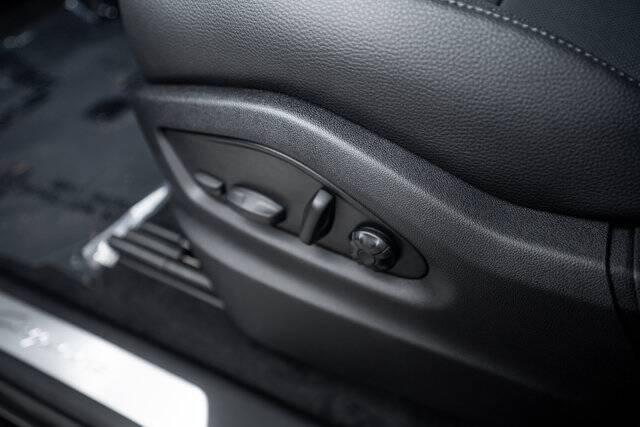 2026 Cayenne picture #20