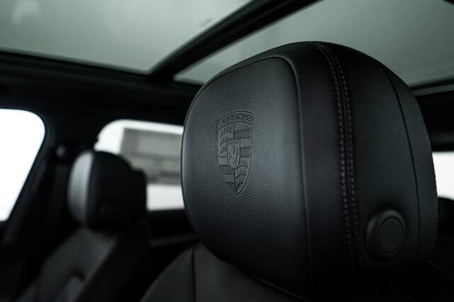 2026 Cayenne picture #22