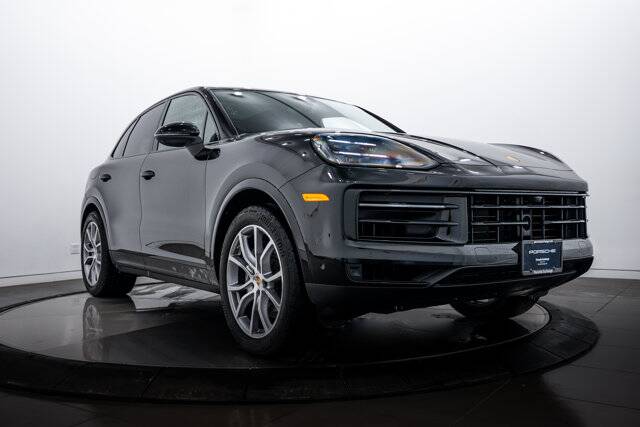 2026 Cayenne picture #2