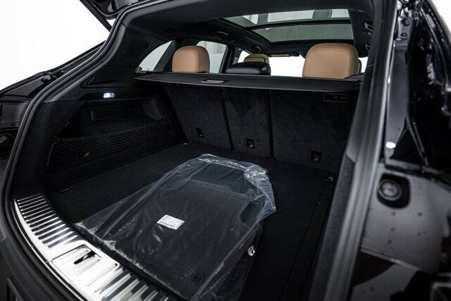 2026 Cayenne picture #12