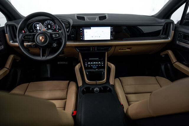 2026 Cayenne picture #13