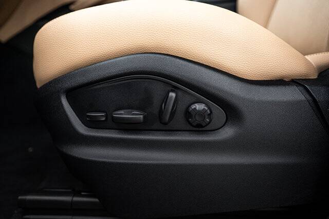 2026 Cayenne picture #23