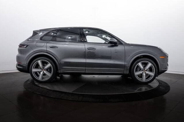 2026 Cayenne picture #8