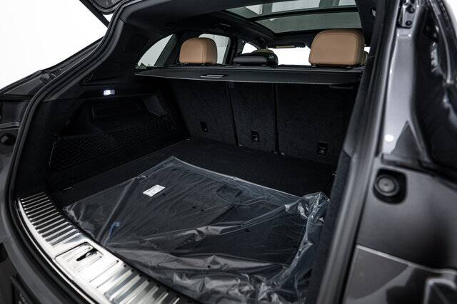 2026 Cayenne picture #15