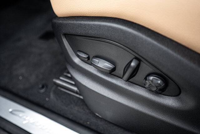 2026 Cayenne picture #21