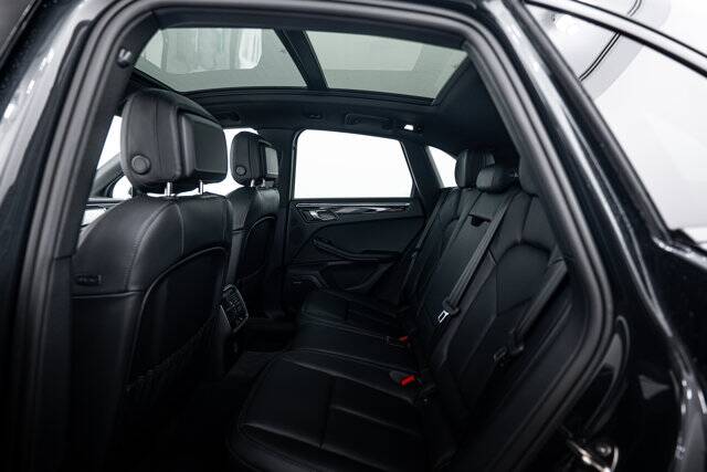 2026 Macan picture #22