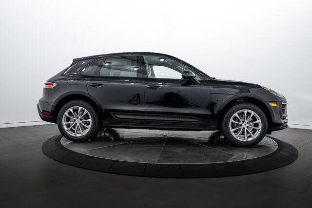 2026 Macan picture #8