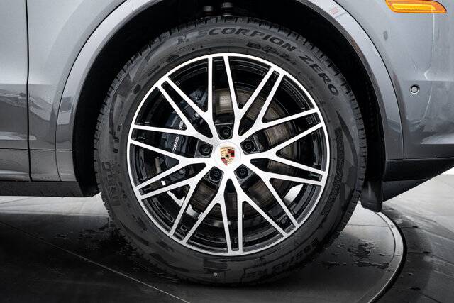 2026 Cayenne picture #11