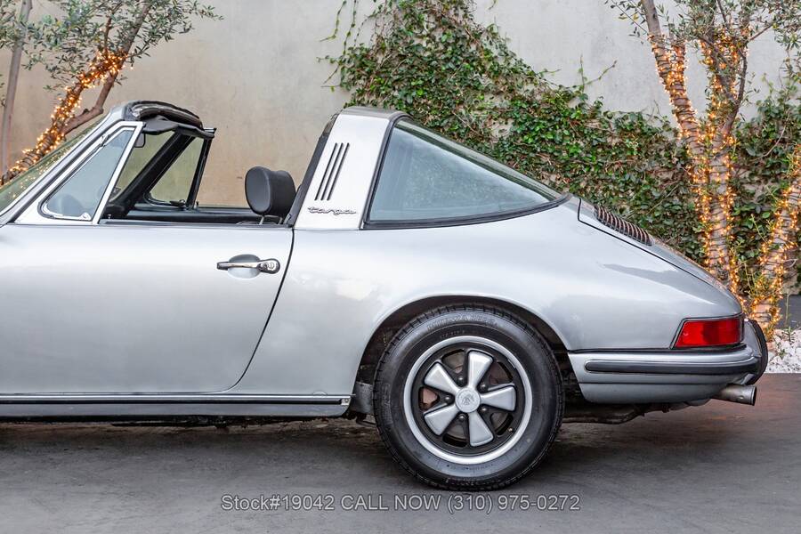 1972 911T Targa 5-Speed in Los Angeles, CA | listed on | Porsches
