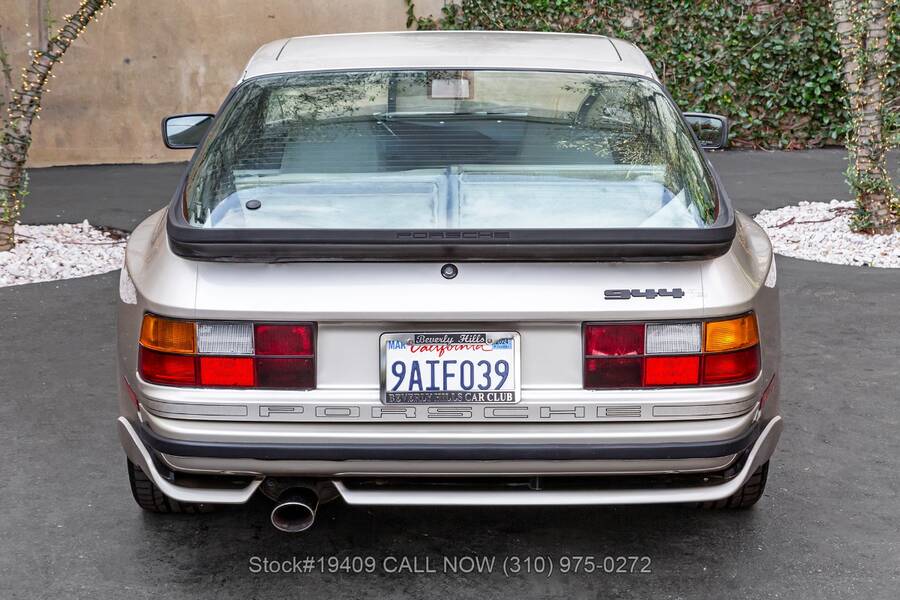 1989 944 picture #7