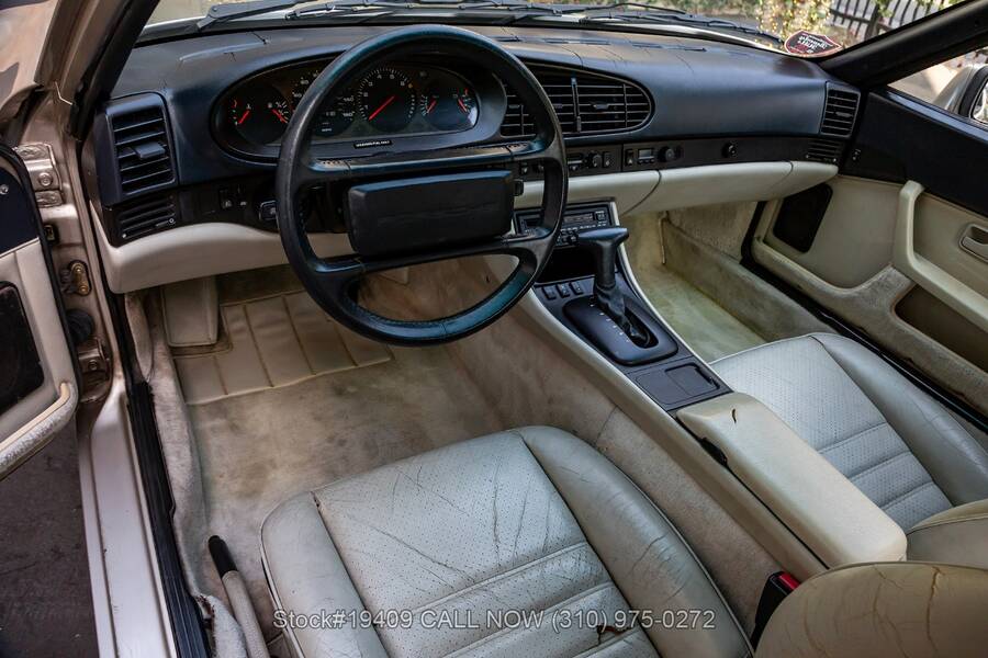 1989 944 picture #19