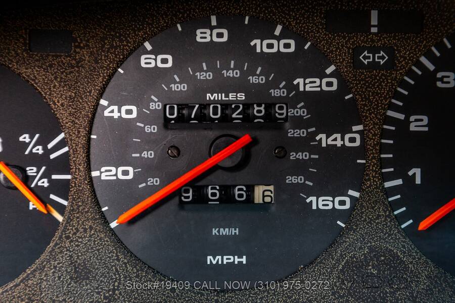 1989 944 picture #21