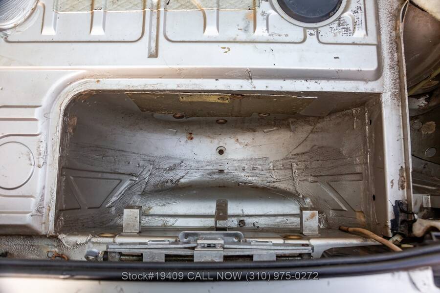 1989 944 picture #28