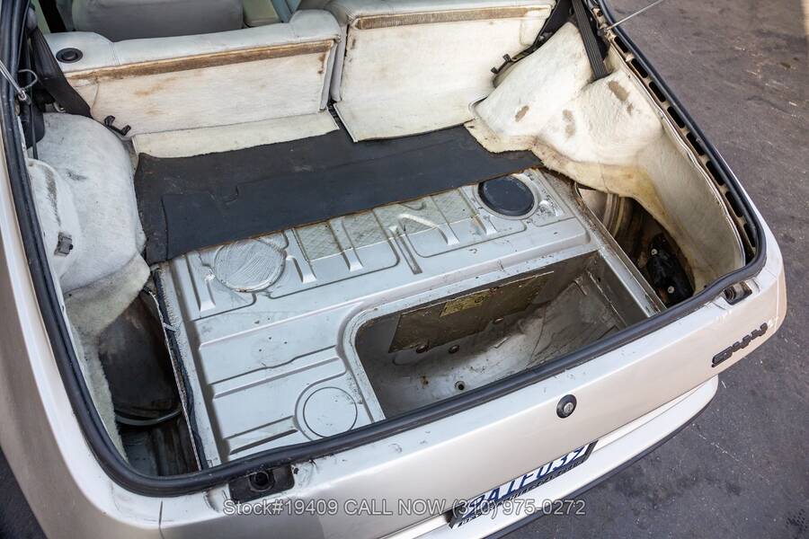 1989 944 picture #29