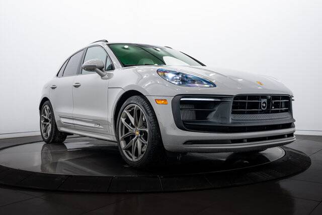 2025 Macan GTS picture #9