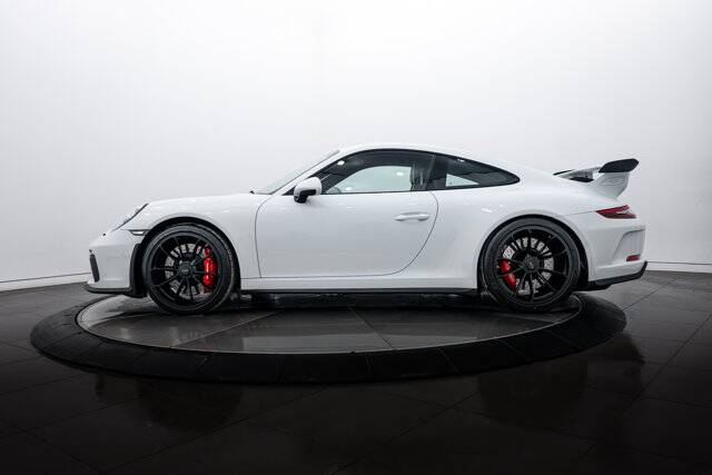 2018 911 GT3 picture #2