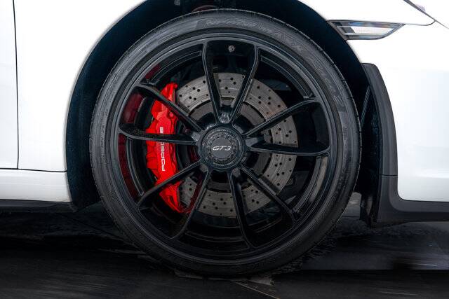 2018 911 GT3 picture #11