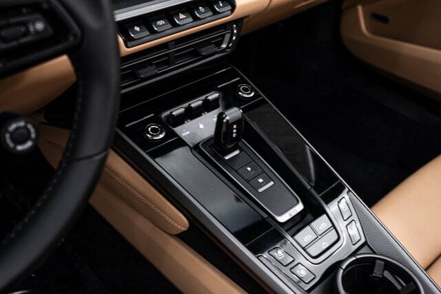 2021 911 Carrera 4S picture #16