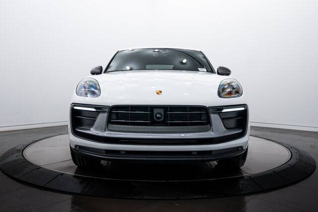 2023 Macan T picture #10