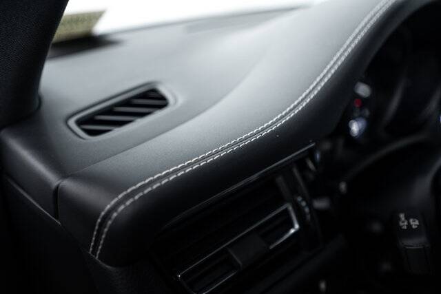 2023 Macan T picture #18