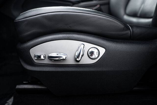 2023 Macan T picture #20