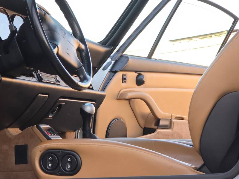 1997 993 Carrera picture #15