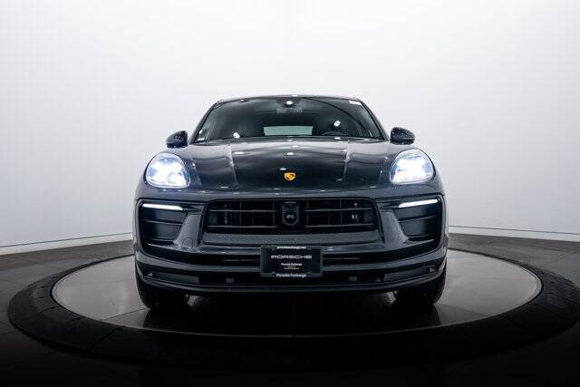 2026 Macan picture #10