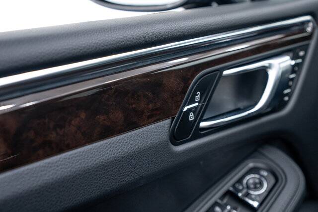 2026 Macan picture #11