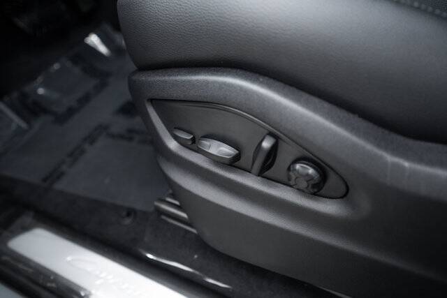 2026 Cayenne picture #22