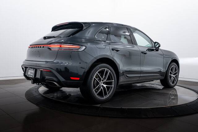 2026 Macan picture #7