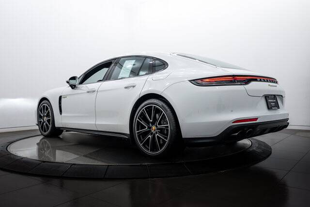 2022 Panamera 4 E-Hybrid picture #3